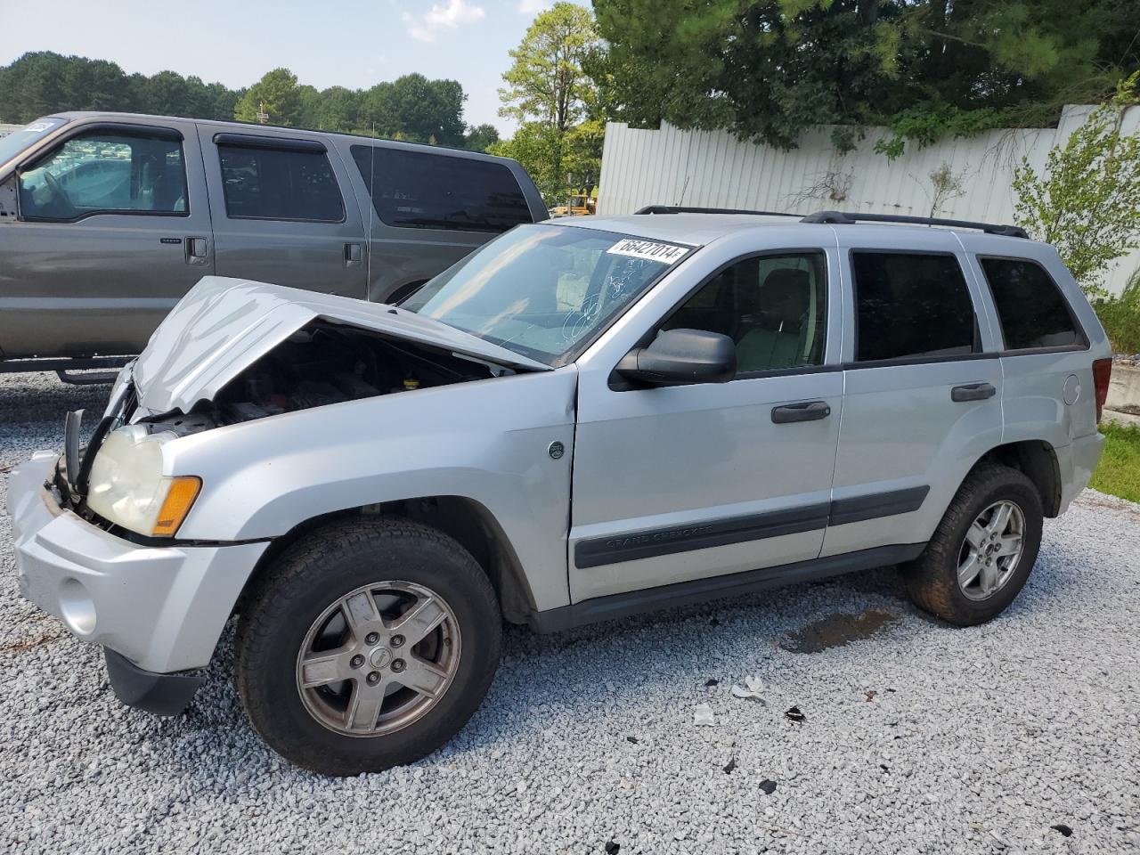 2005 Jeep Grand Cherokee Laredo VIN: 1J4HR48N55C637790 Lot: 66427014