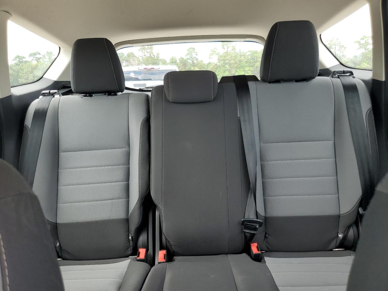 2017 Ford Escape - Image 10