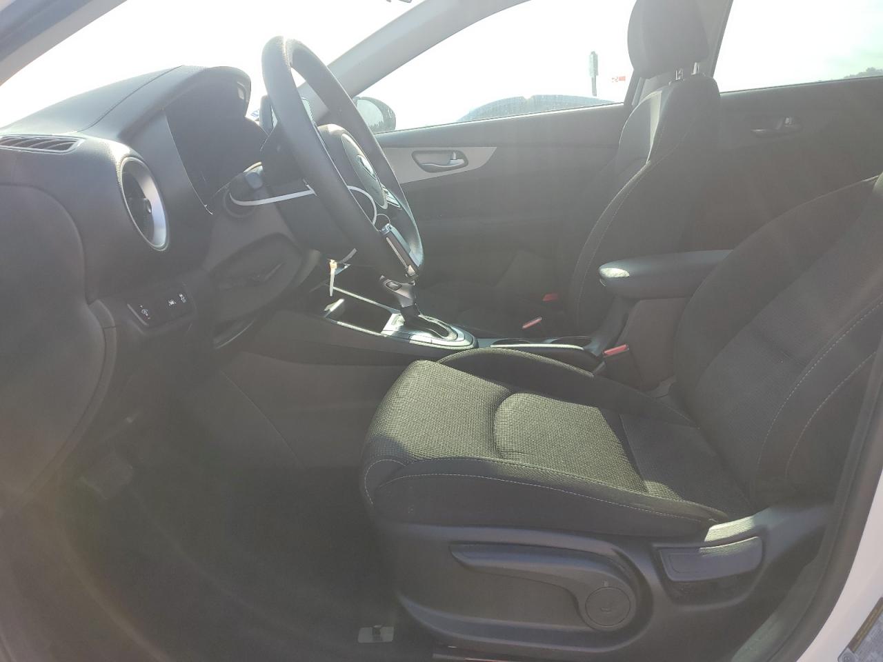 2021 Kia Forte Fe VIN: 3KPF24AD1ME340669 Lot: 66696894