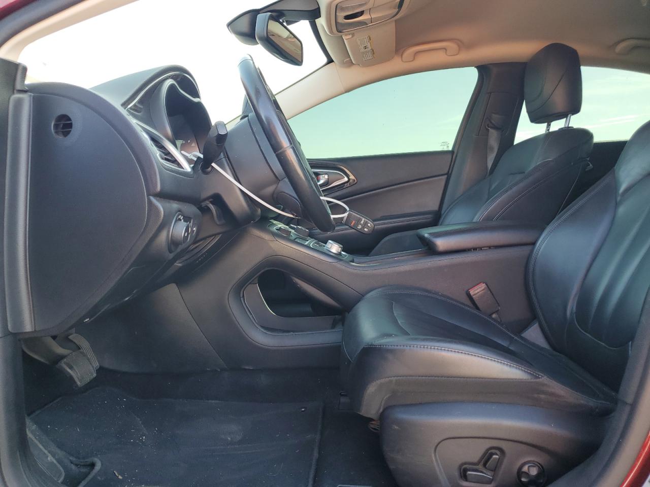 2015 Chrysler 200 C VIN: 1C3CCCCB0FN644049 Lot: 66992954