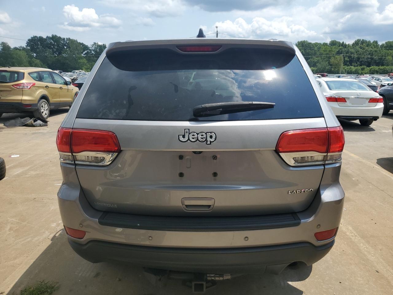 1C4RJEAG1HC671992 2017 Jeep Grand Cherokee Laredo