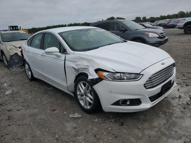  FORD FUSION 2016 Белый