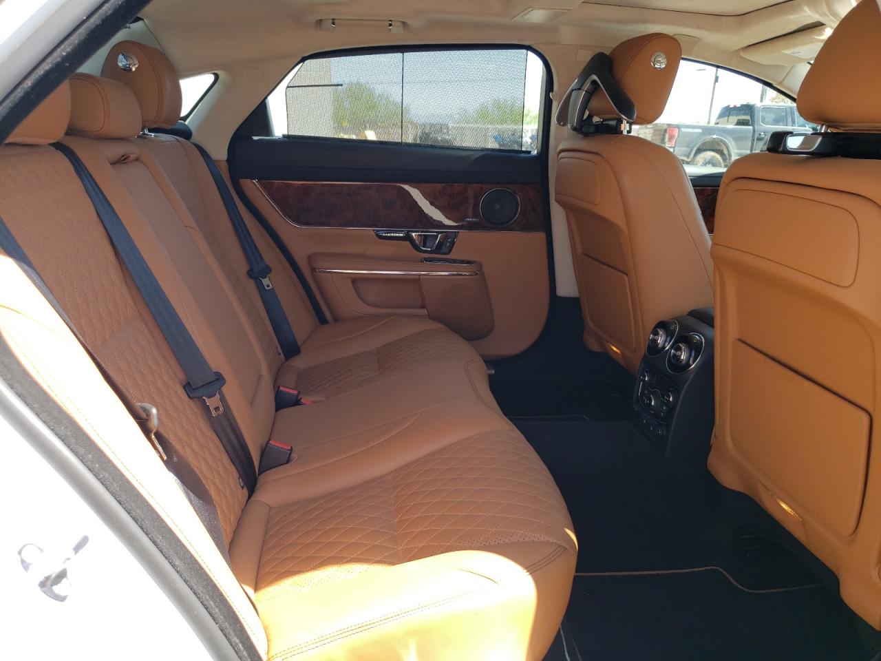 SAJWA2G72K8W21087 2019 Jaguar Xjl Portfolio