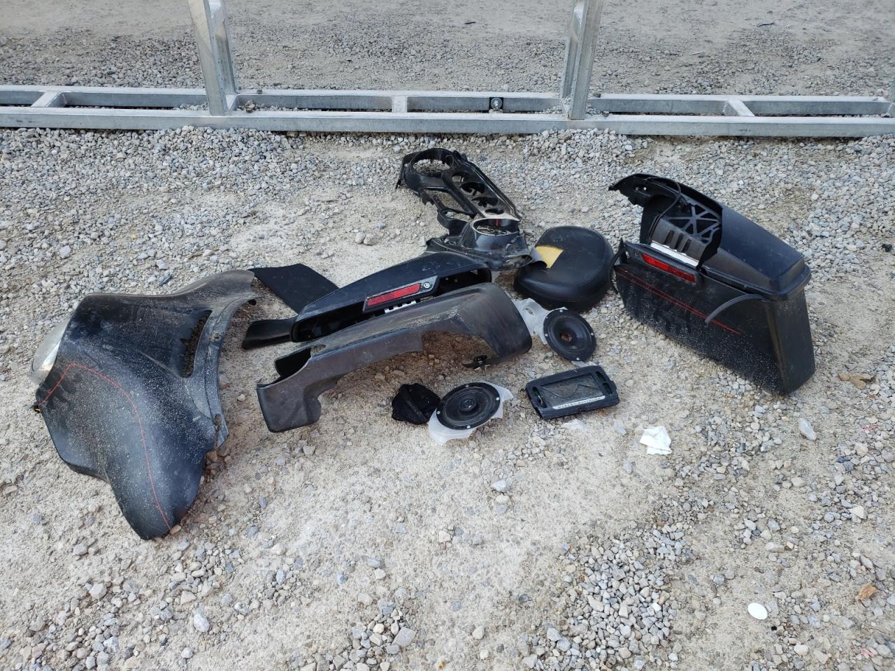 2014 Harley-Davidson Flhxs Street Glide Special VIN: 1HD1KRM12EB707262 Lot: 68896774