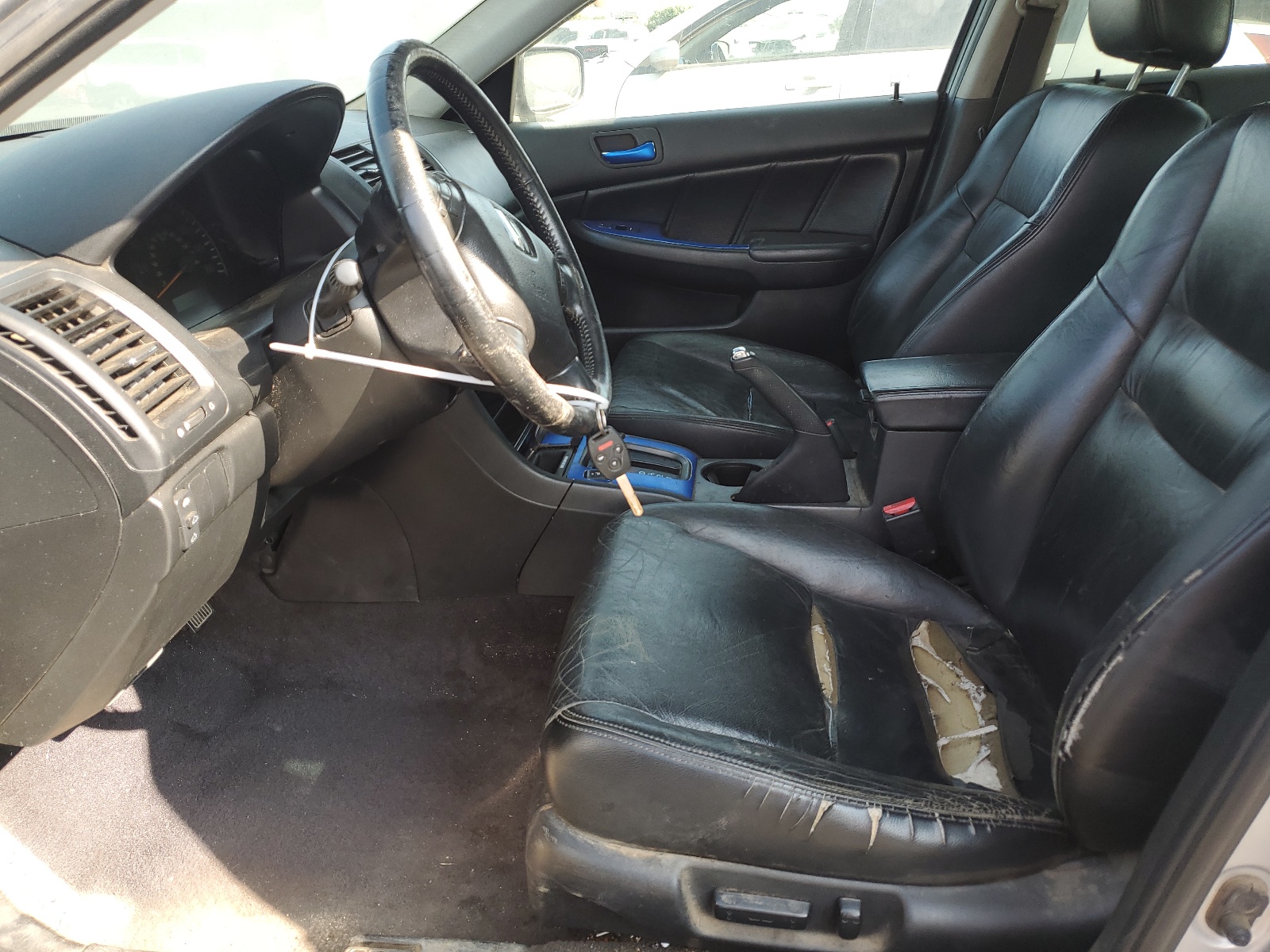 JHMCM56834C040975 2004 Honda Accord Ex