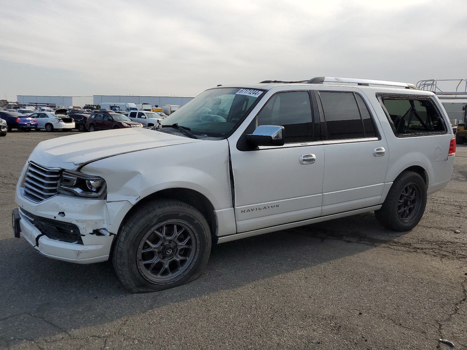 2015 Lincoln Navigator L vin: 5LMJJ3JT1FEJ12337