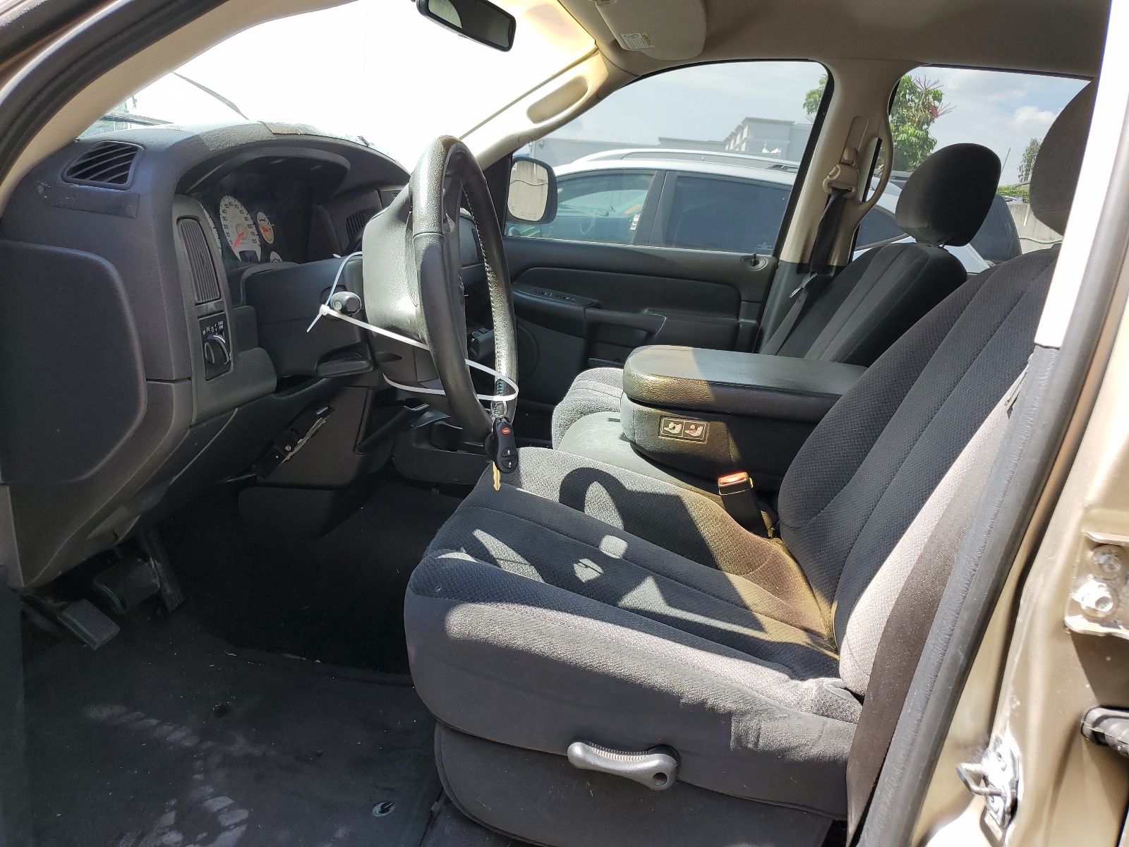 3D7HA18N22G121462 2002 Dodge Ram 1500