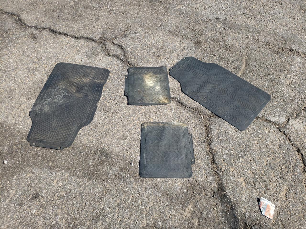 2010 Dodge Grand Caravan C/V VIN: 2D4RN1AE3AR439521 Lot: 67956114