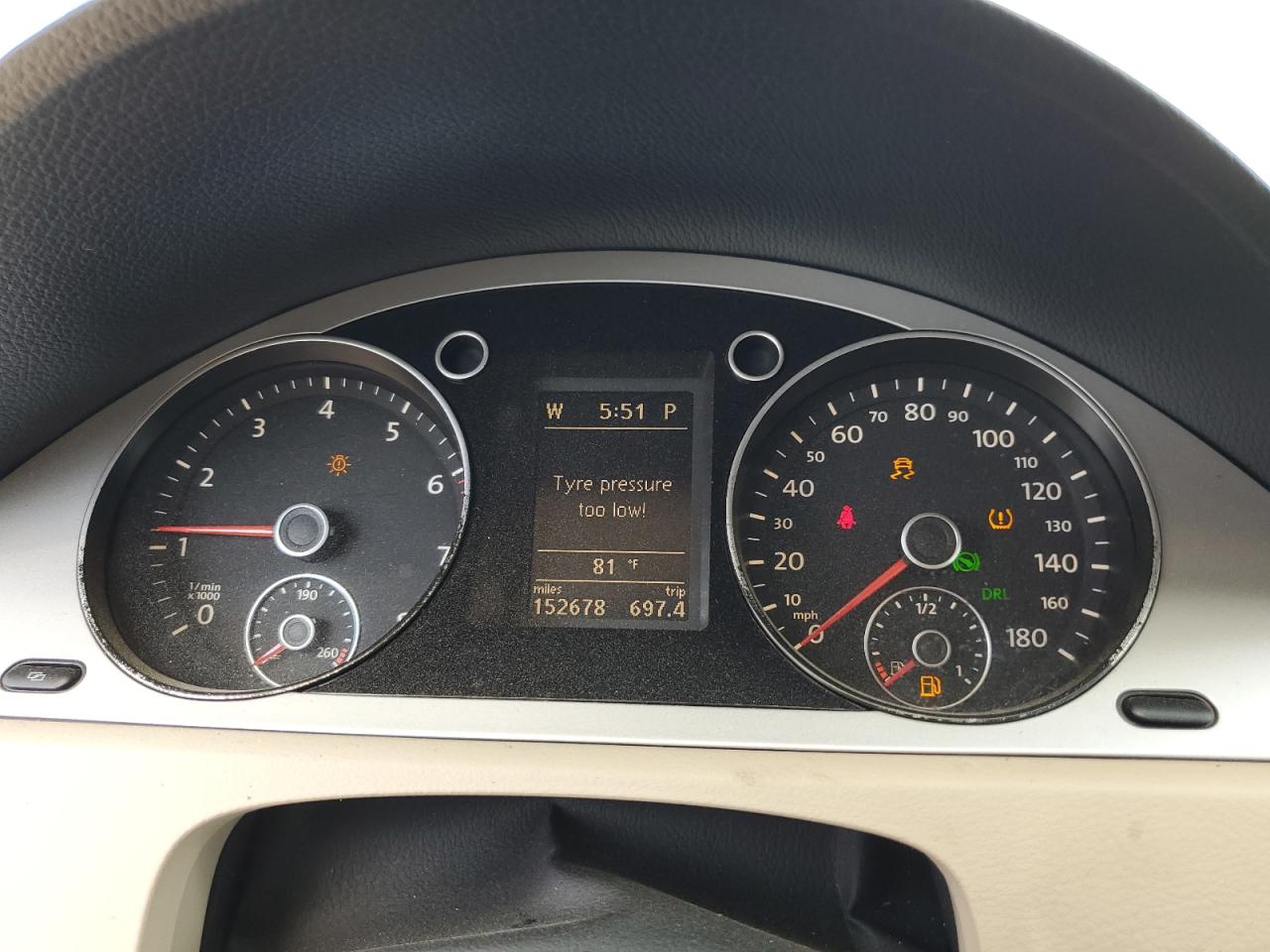 2009 Volkswagen Passat CC - Image 9
