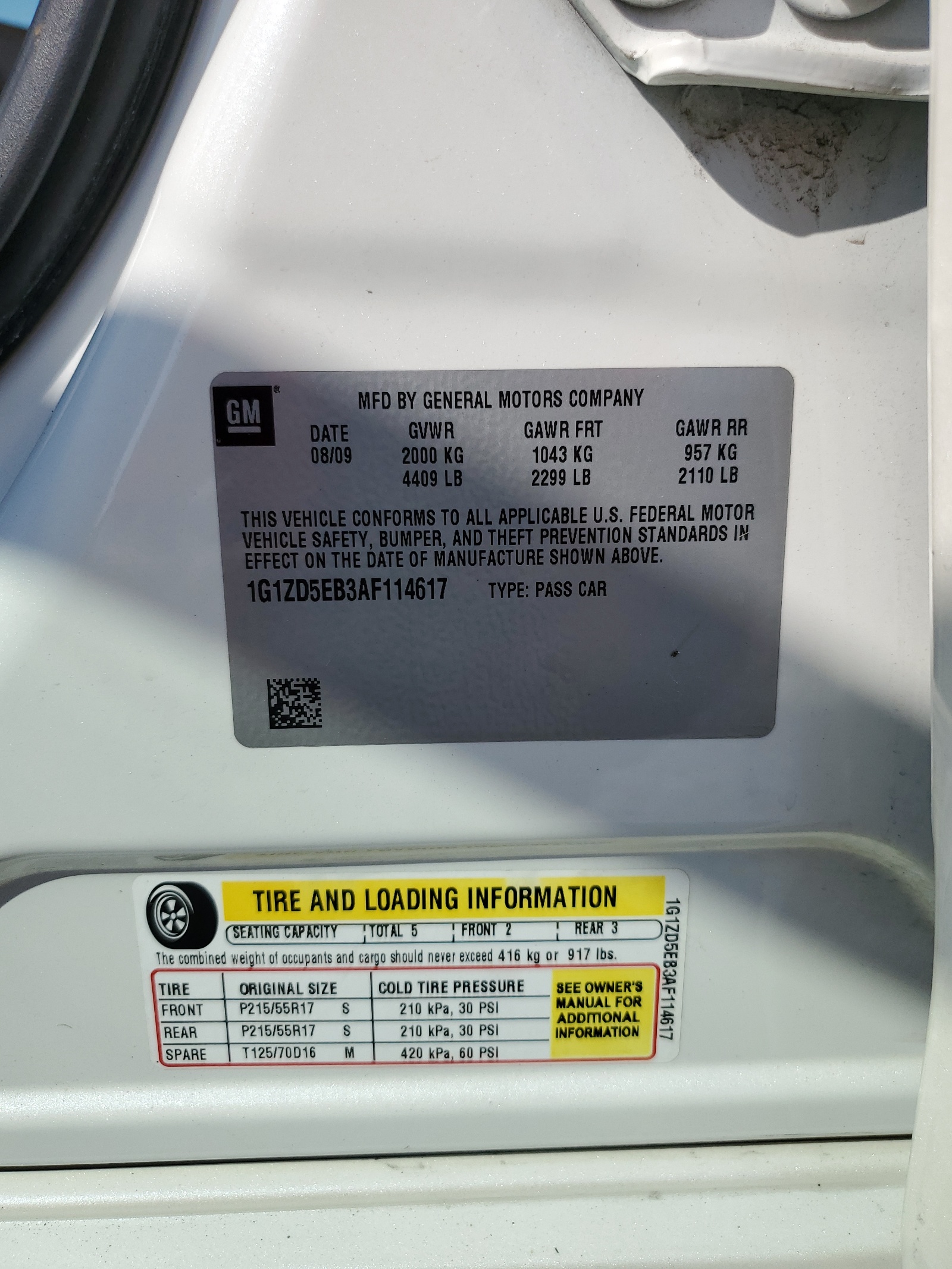 1G1ZD5EB3AF114617 2010 Chevrolet Malibu 2Lt