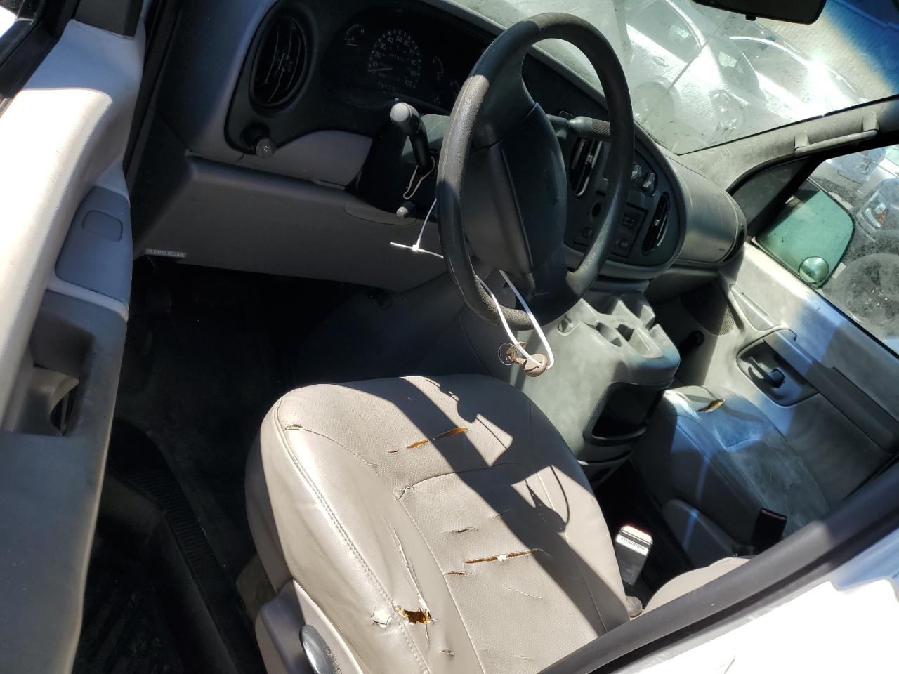 2002 Ford Econoline E250 Van VIN: 1FTNE24L72HB29154 Lot: 65344464