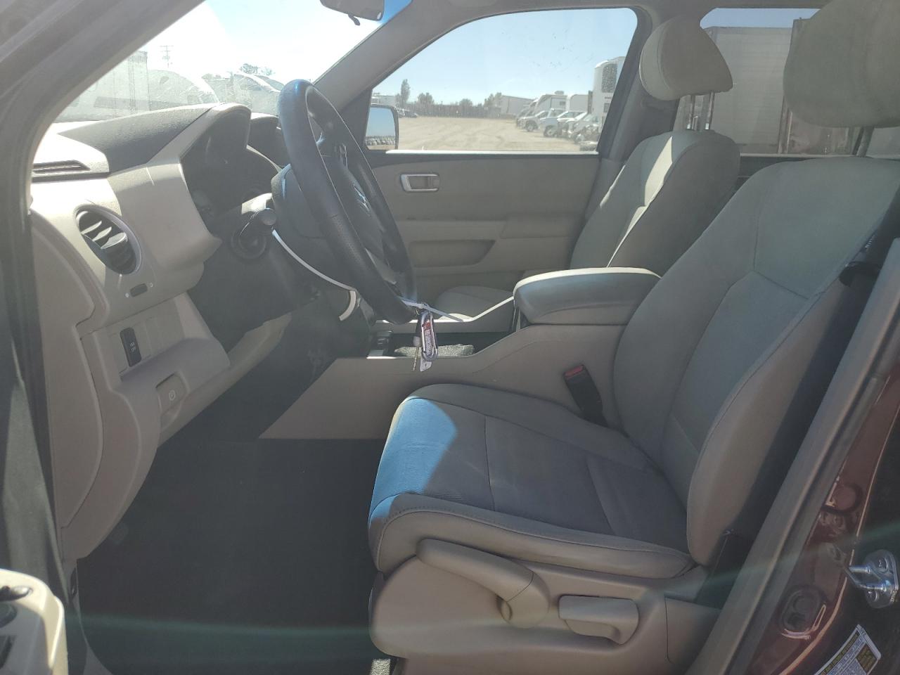 2011 Honda Pilot Lx VIN: 5FNYF3H25BB035226 Lot: 68368784