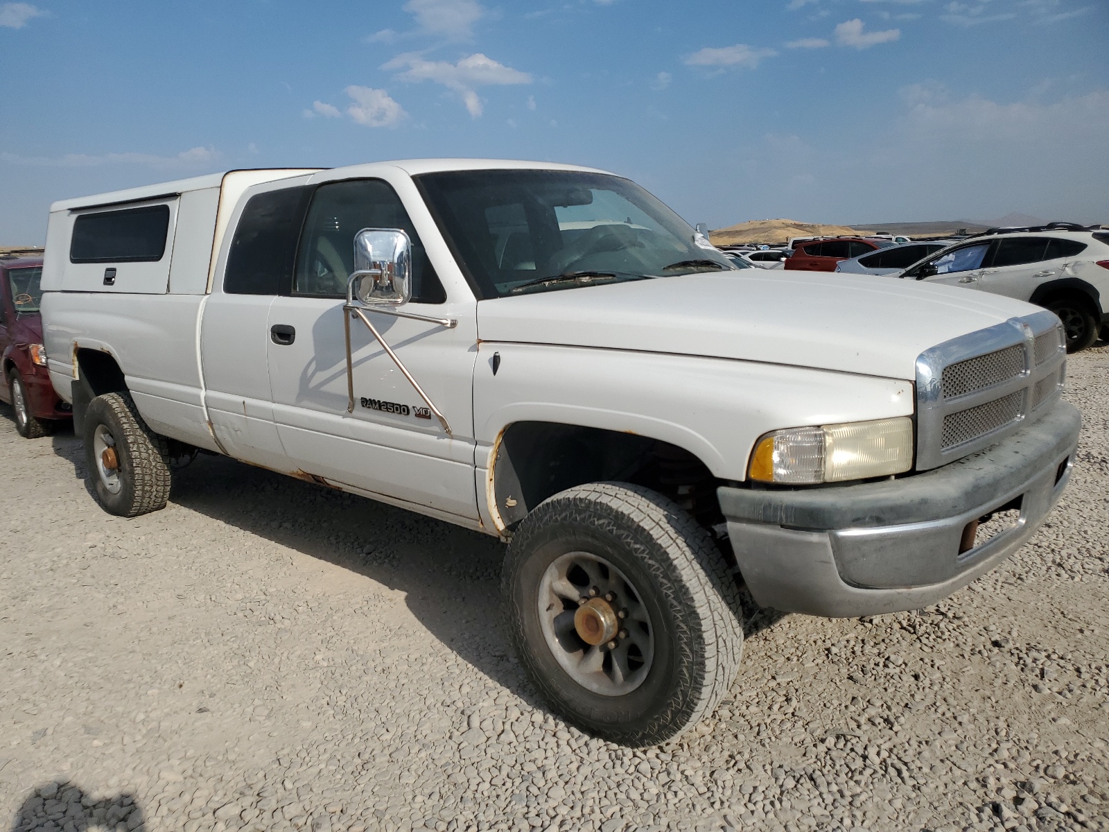 3B7KF22W4WG239561 1998 Dodge Ram 2500