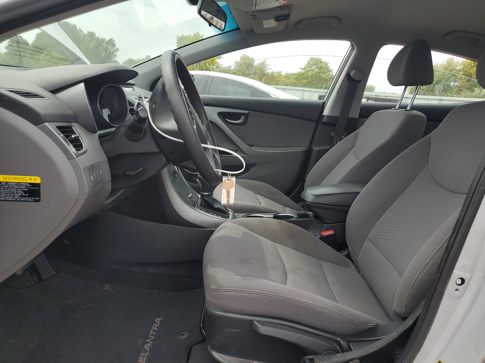 KMHDH4AE7GU519055 2016 Hyundai Elantra Se