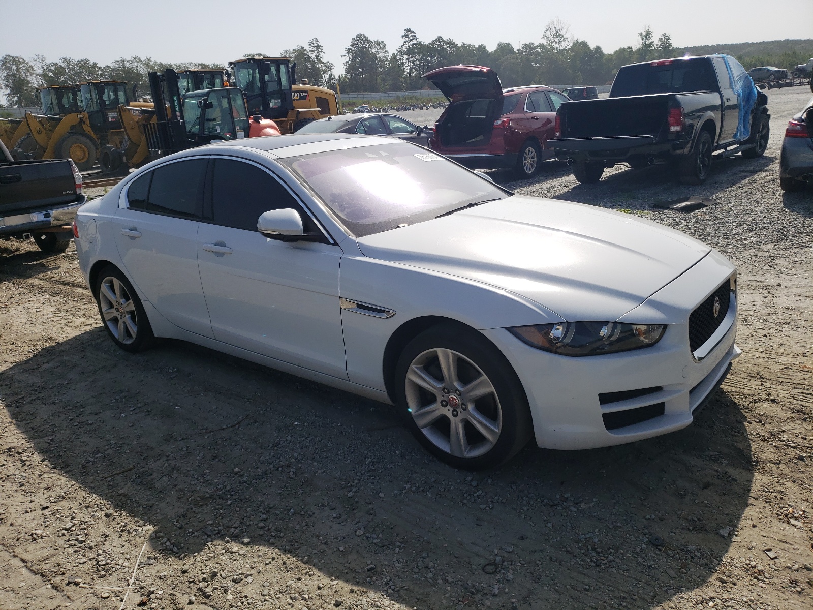 2018 Jaguar Xe Premium vin: SAJAJ4FN0JCP30648