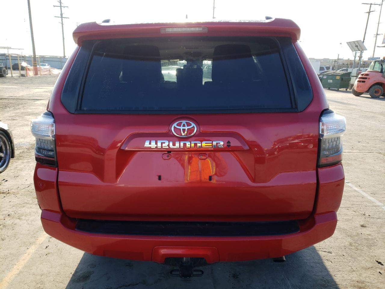 2022 Toyota 4Runner Sr5/Sr5 Premium VIN: JTEMU5JR9N6052873 Lot: 69047244