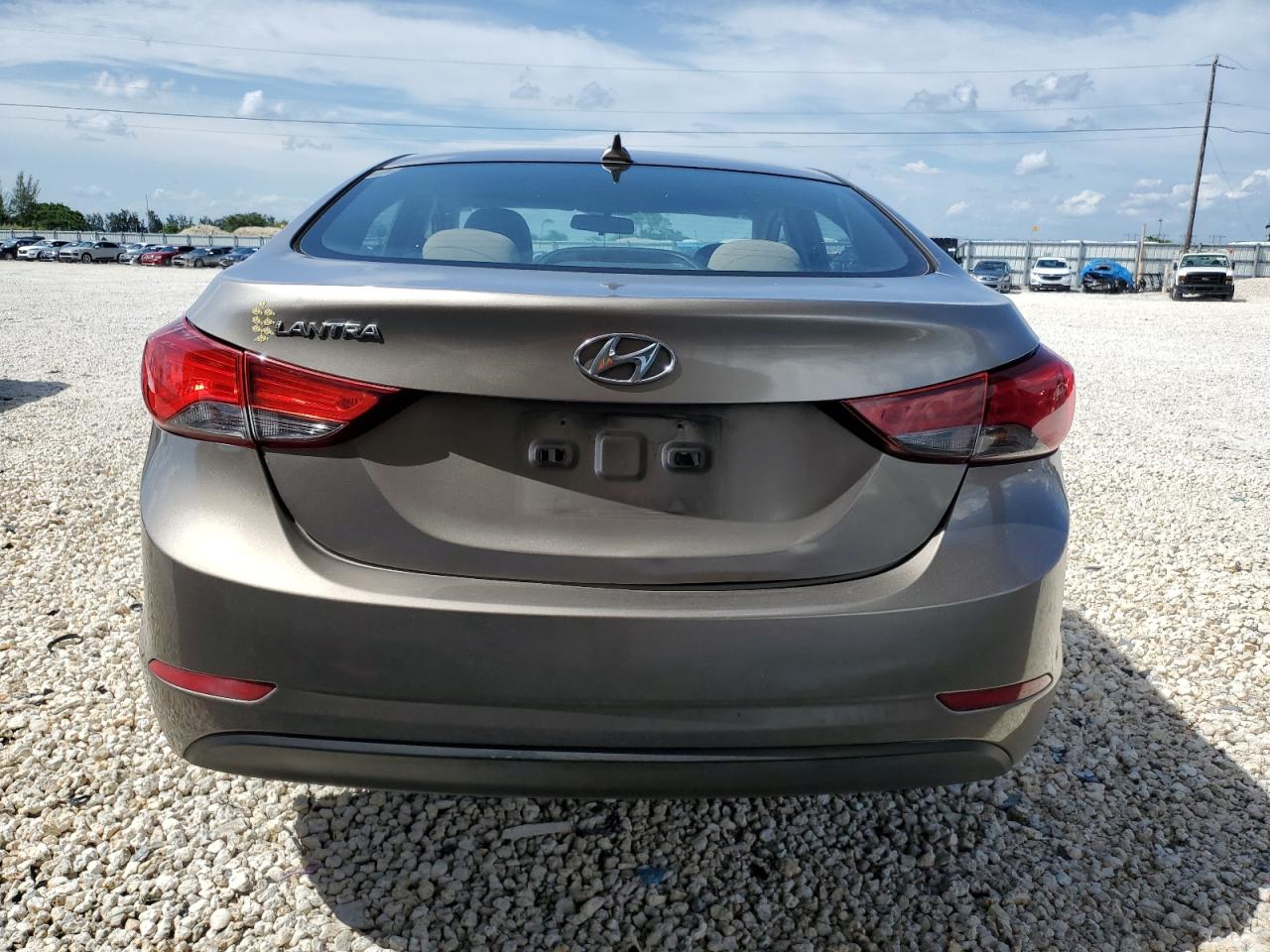 2016 Hyundai Elantra Se VIN: 5NPDH4AEXGH753110 Lot: 66708654