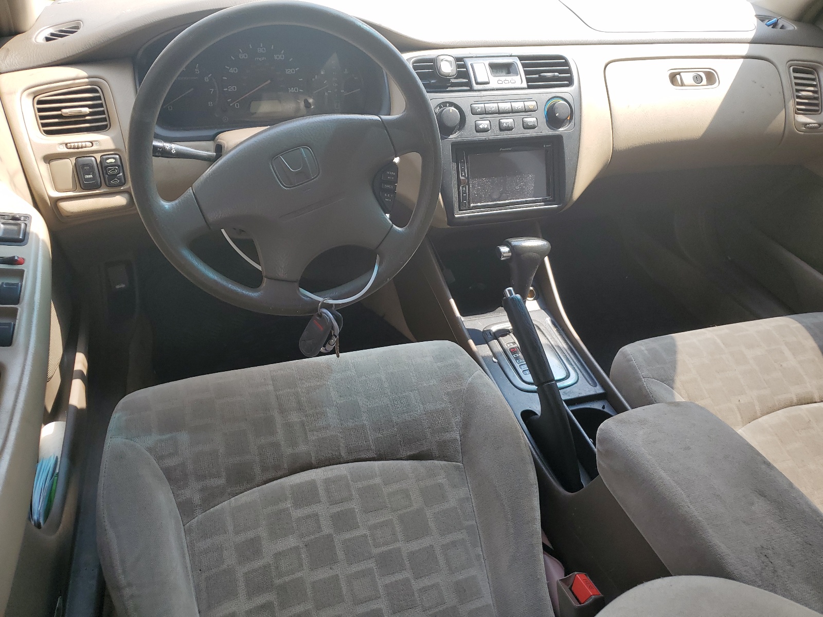 JHMCG56641C021594 2001 Honda Accord Ex