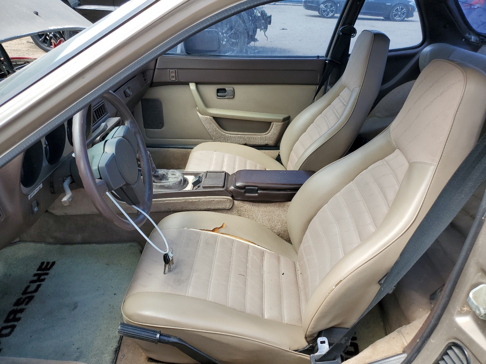 WP0AA0943EN462280 1984 Porsche 944