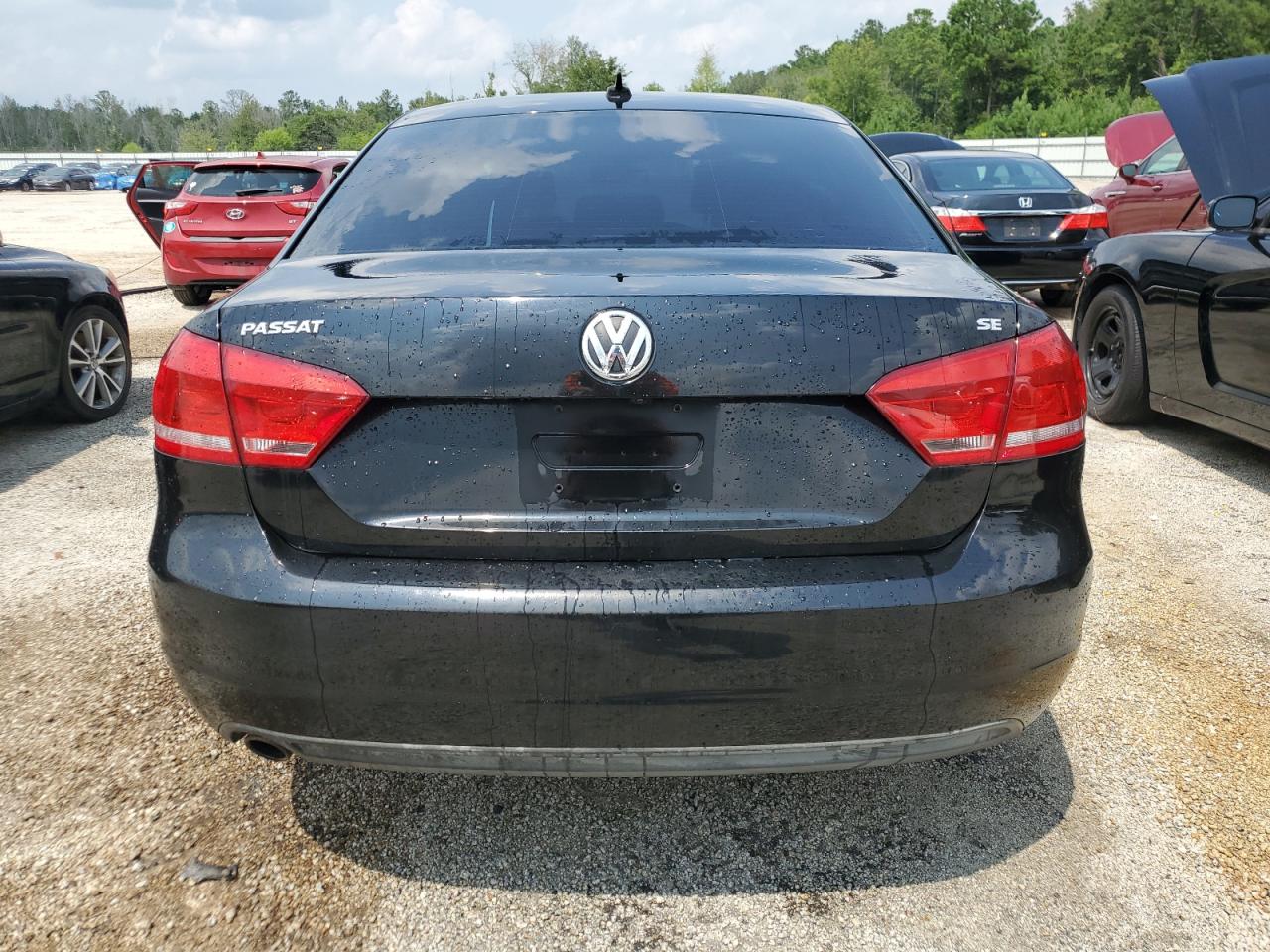 1VWBH7A38EC013245 2014 Volkswagen Passat Se