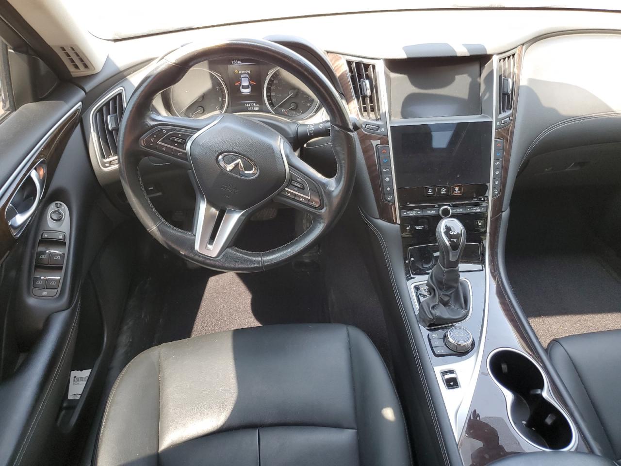 JN1EV7AR7JM438458 2018 Infiniti Q50 Luxe