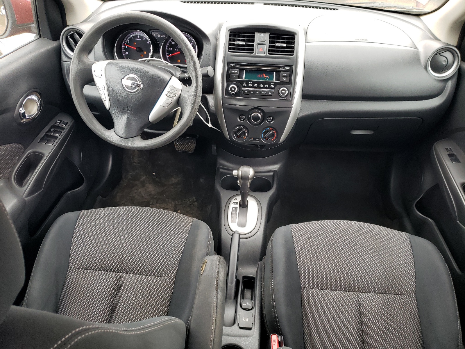 2016 Nissan Versa S vin: 3N1CN7AP4GL819645