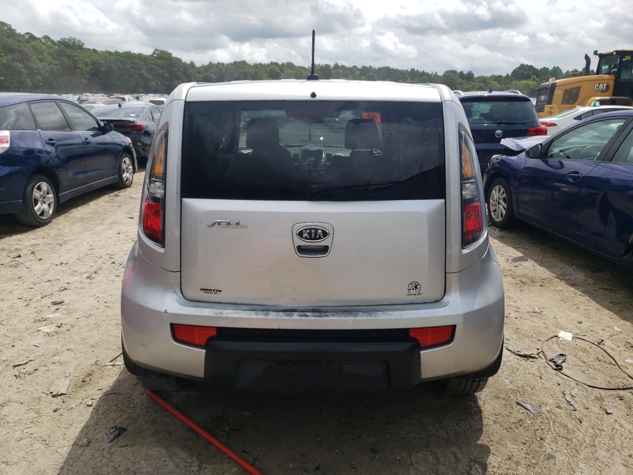 2011 Kia Soul + VIN: KNDJT2A23B7724928 Lot: 66168034