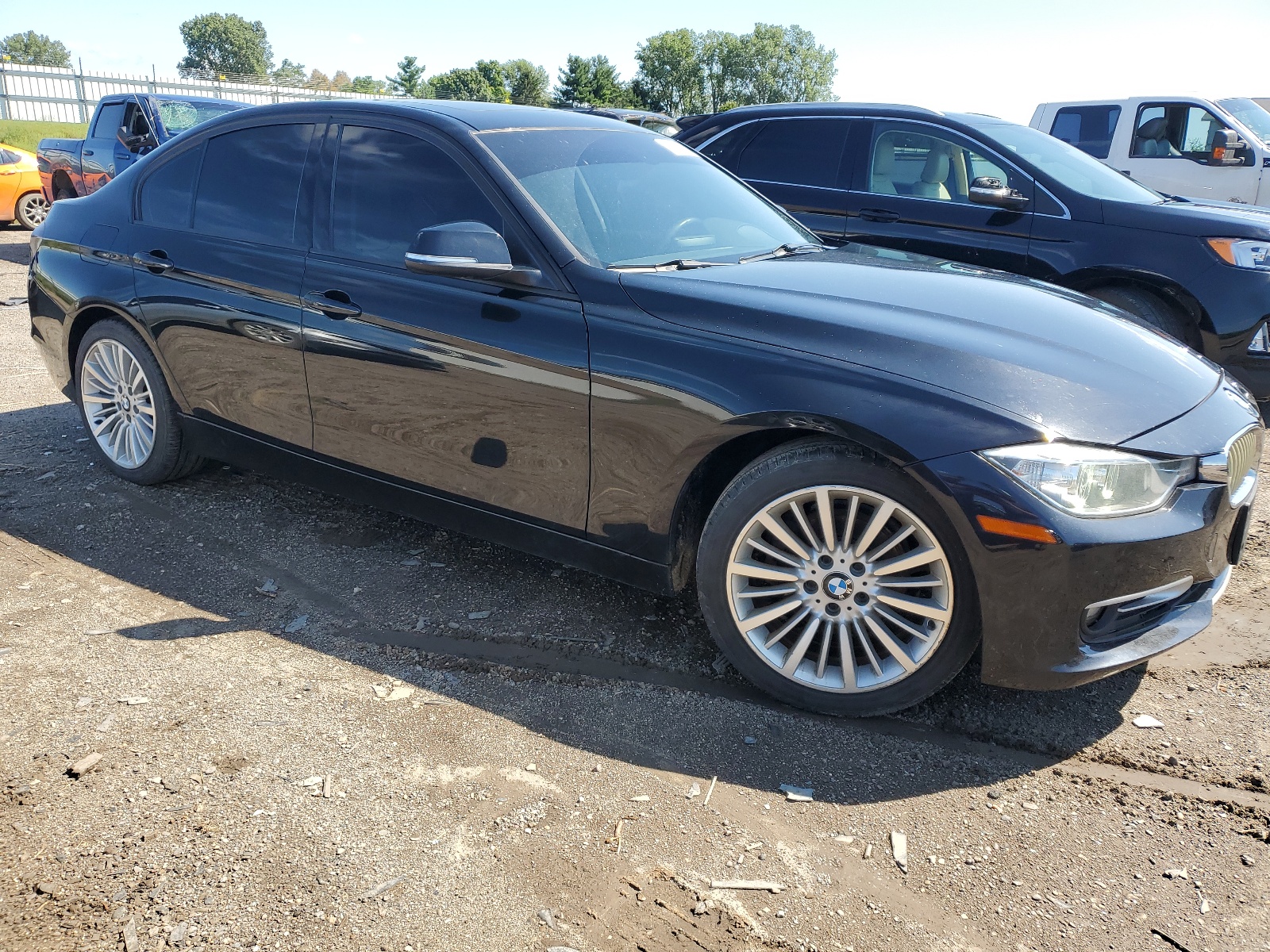 2013 BMW 320 I xDrive vin: WBA3C3C56DF978614