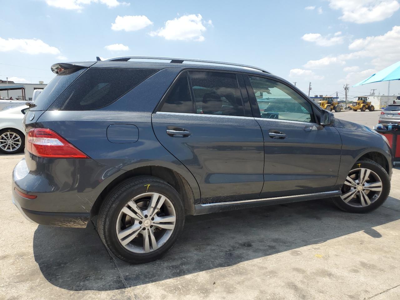 2015 Mercedes-Benz Ml 350 VIN: 4JGDA5JB1FA531430 Lot: 65856764