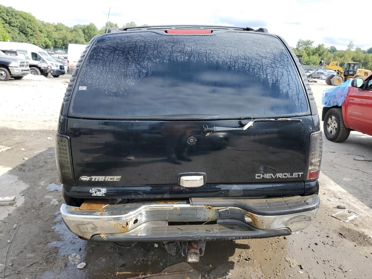 1gnek13t71r175118 1GNEK13T71R175118 2001 Chevrolet Tahoe K1500