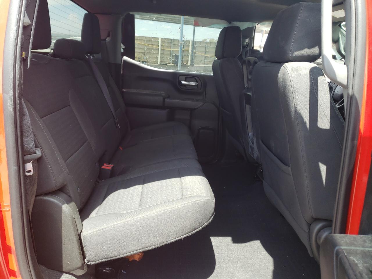 2022 Chevrolet Silverado K1500 Custom VIN: 3GCPDBEK3NG622085 Lot: 66195294