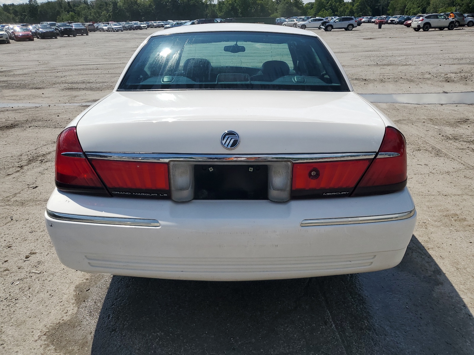 2MEFM75W41X615849 2001 Mercury Grand Marquis Ls