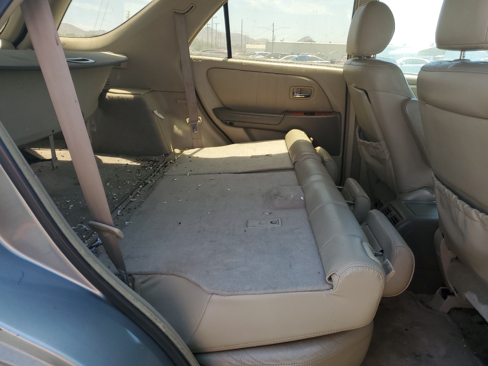 JTJGF10U110113427 2001 Lexus Rx 300