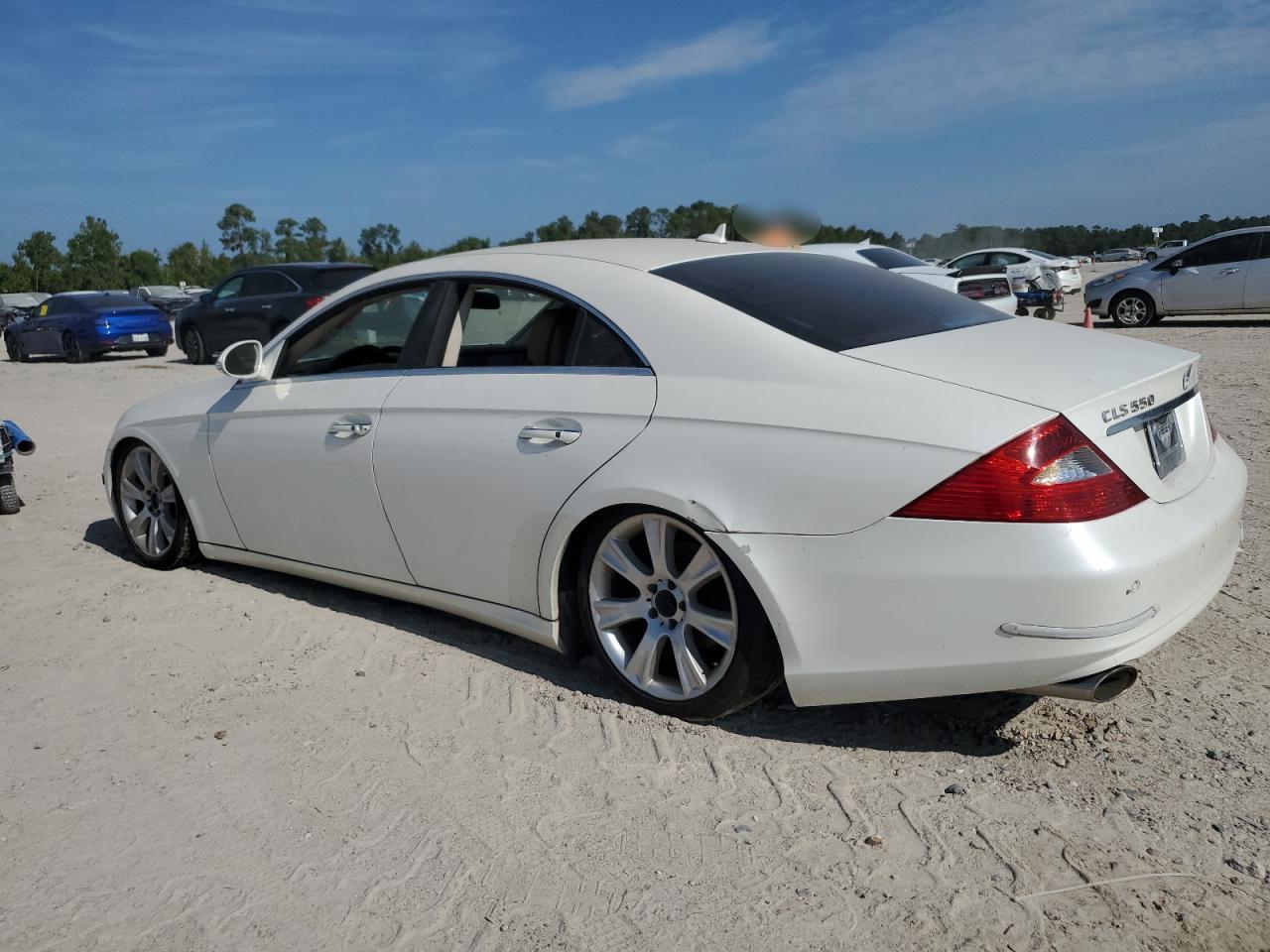 2008 Mercedes-Benz Cls 550 VIN: WDDDJ72X98A135748 Lot: 68013784
