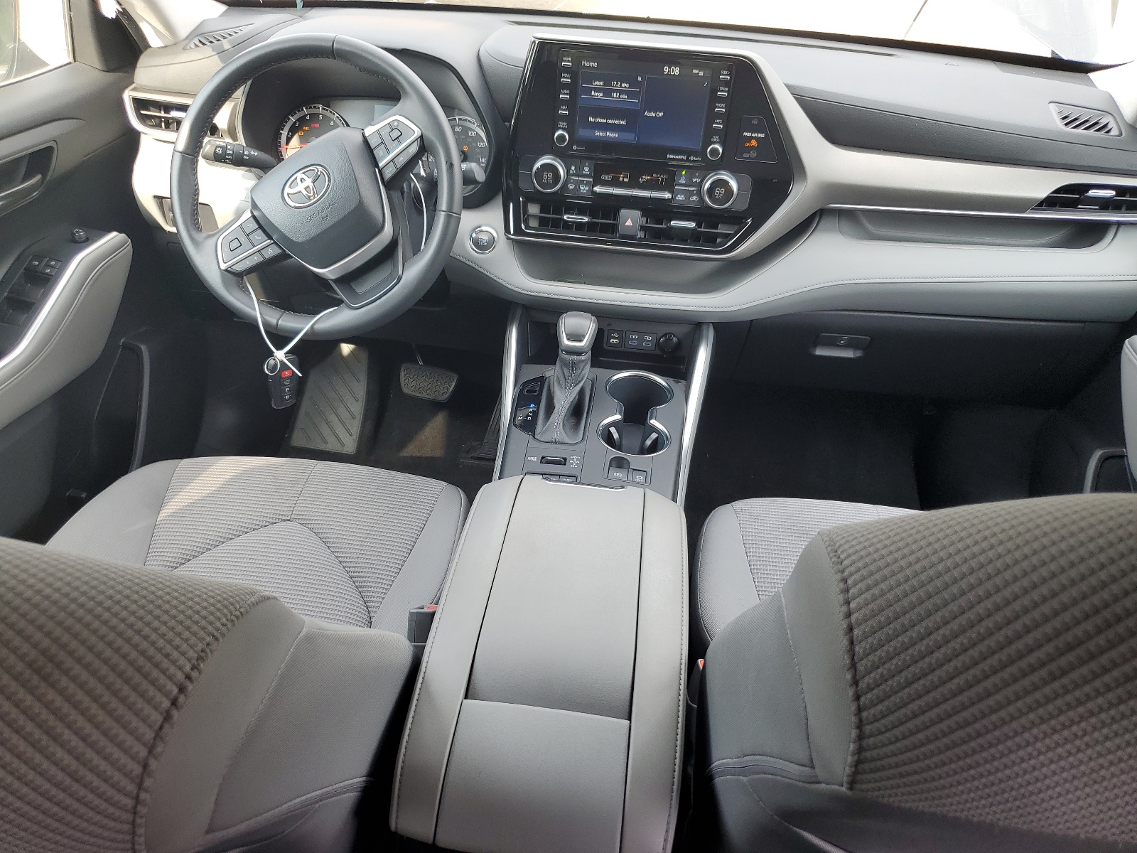 5TDBZRBHXNS225035 2022 Toyota Highlander L