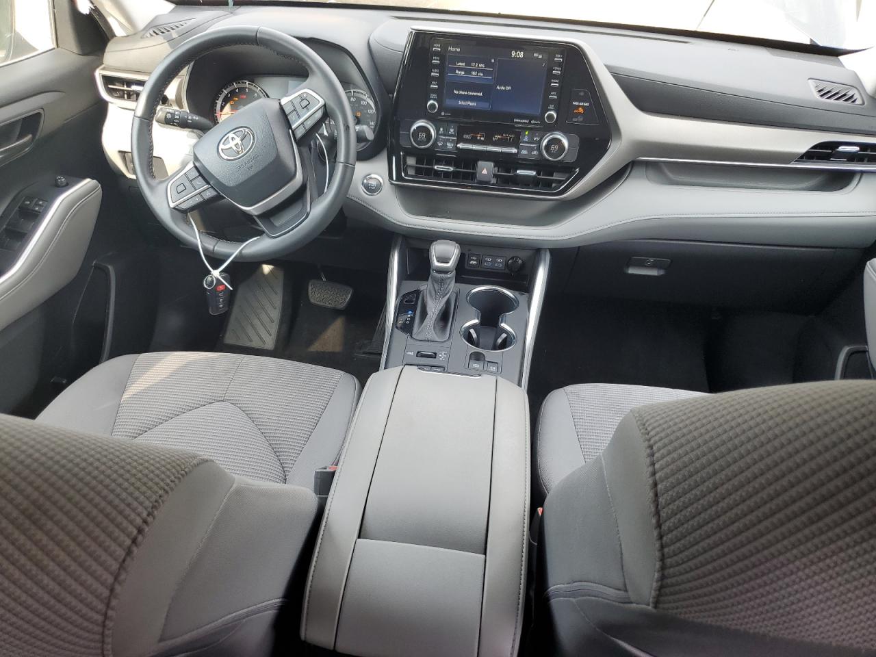 2022 Toyota Highlander L VIN: 5TDBZRBHXNS225035 Lot: 65965884