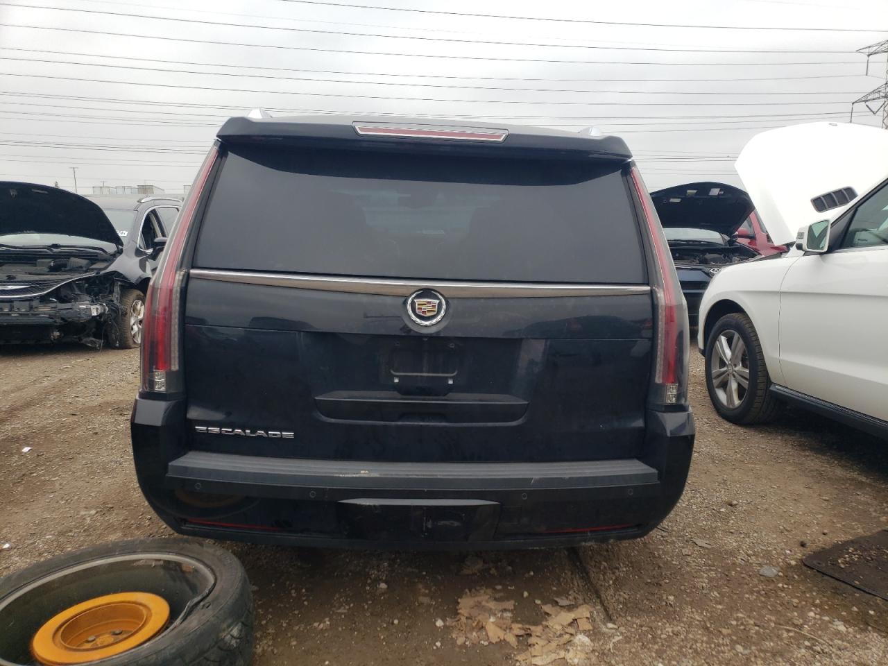 1GYS4BKJ9FR199689 2015 Cadillac Escalade Luxury