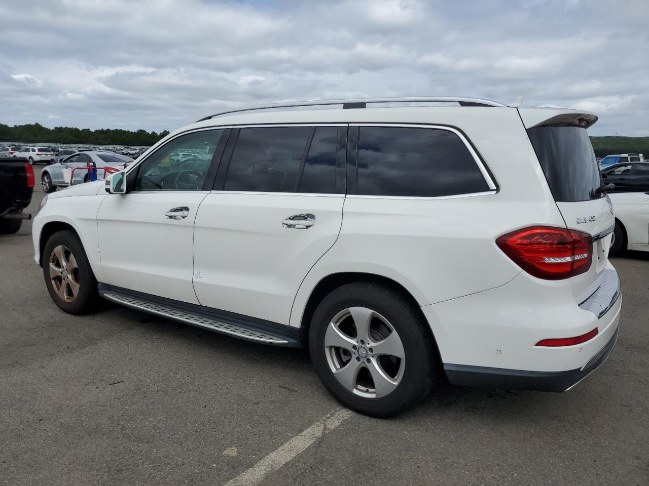 4JGDF6EE4HA813480 2017 MERCEDES-BENZ GLS CLASS - Image 2