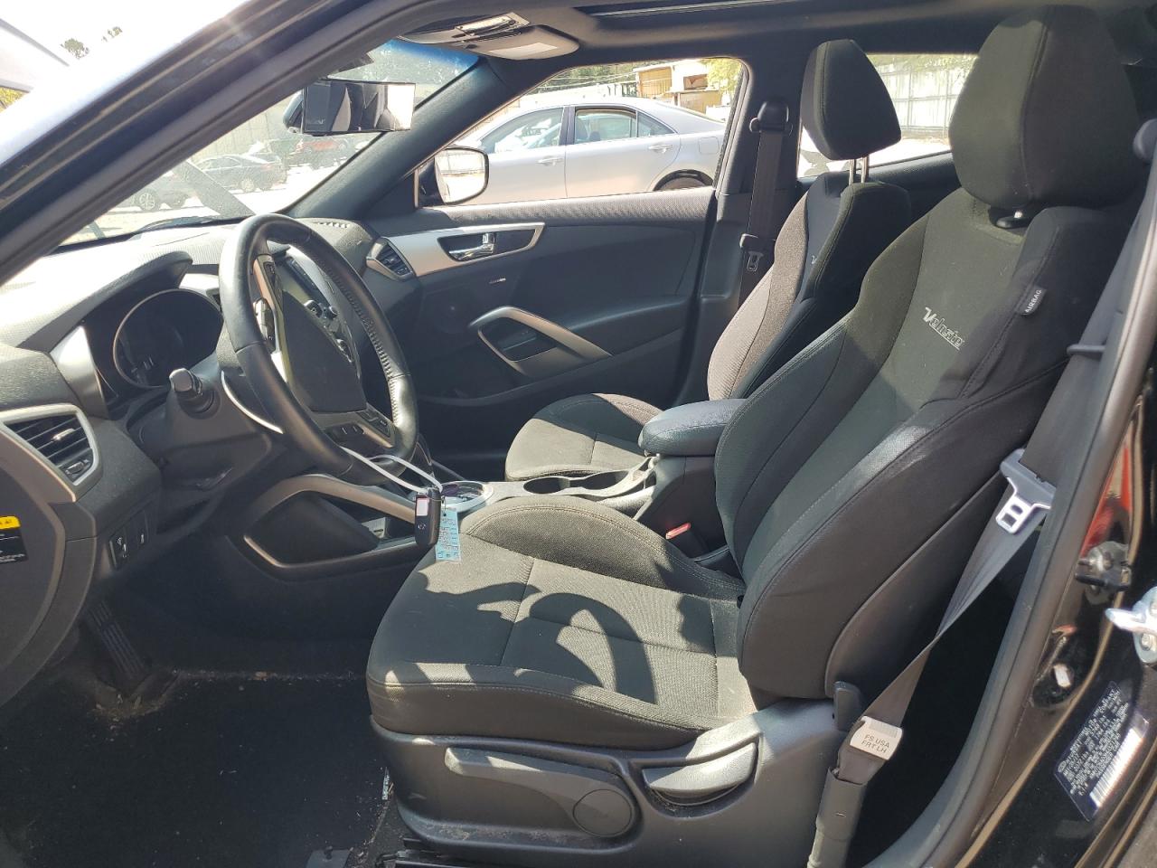 2017 Hyundai Veloster VIN: KMHTC6AD3HU321295 Lot: 67746224