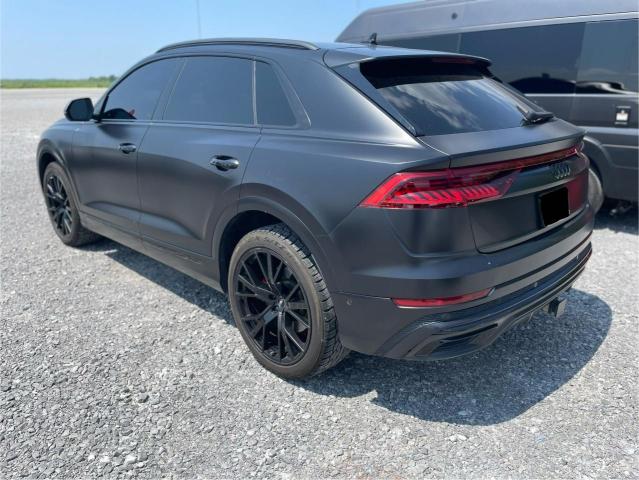  AUDI Q8 2019 Чорний