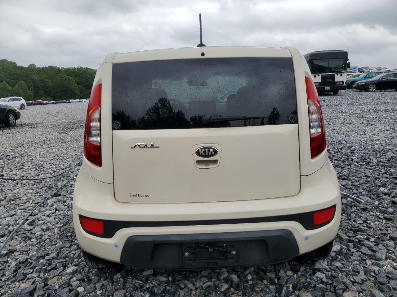 KNDJT2A60D7758699 2013 Kia Soul +