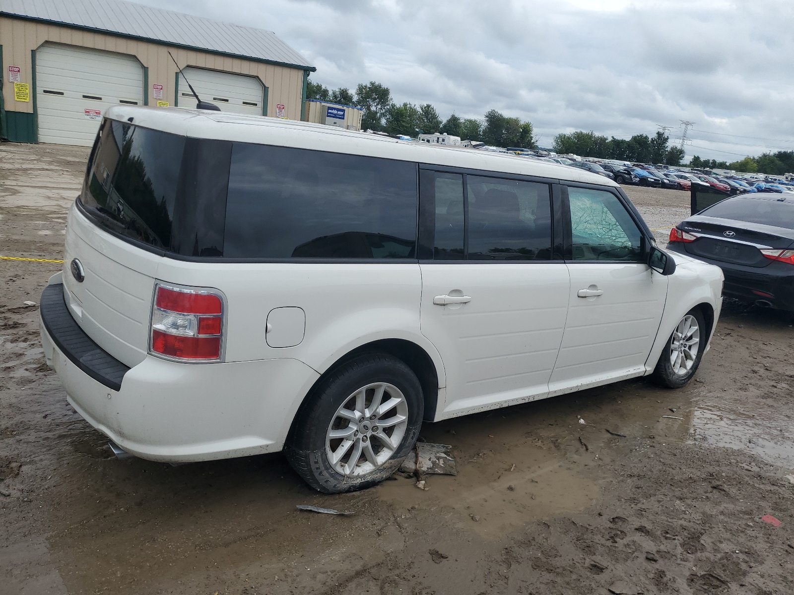 2014 Ford Flex Se vin: 2FMGK5B87EBD13931