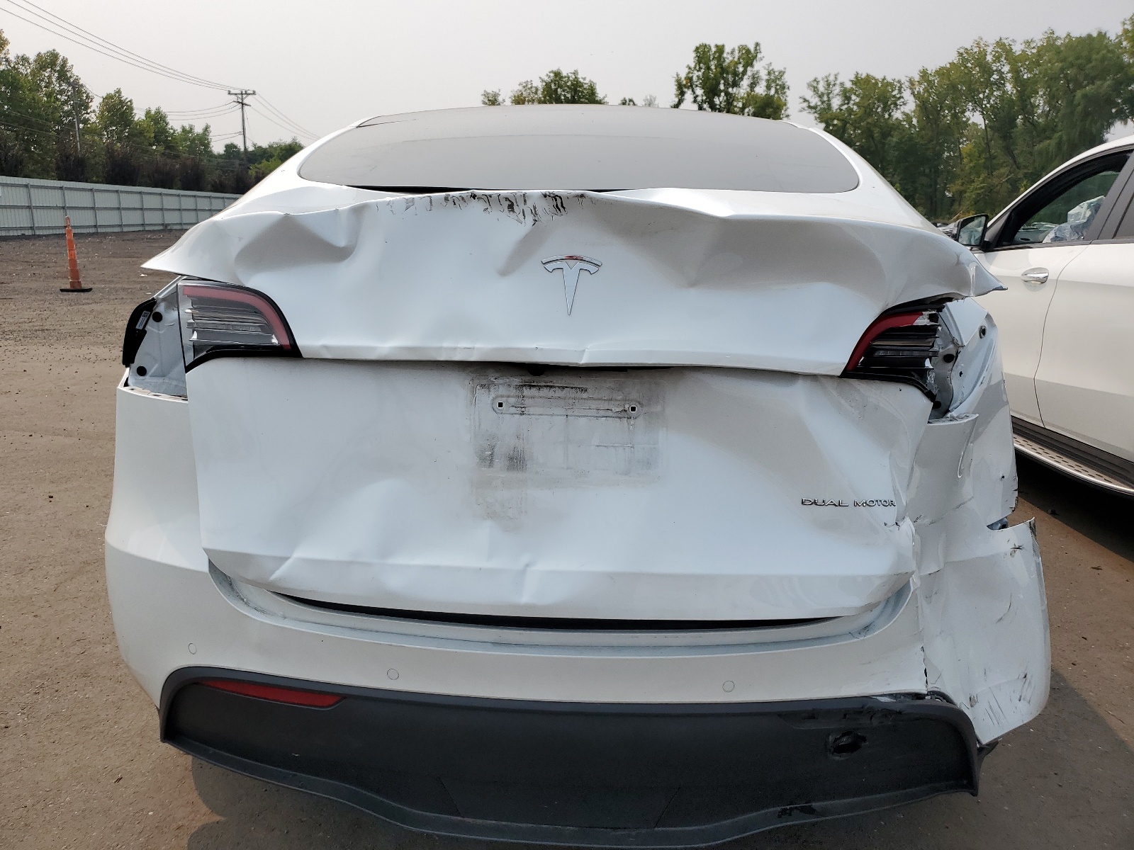 5YJYGDEEXMF074706 2021 Tesla Model Y