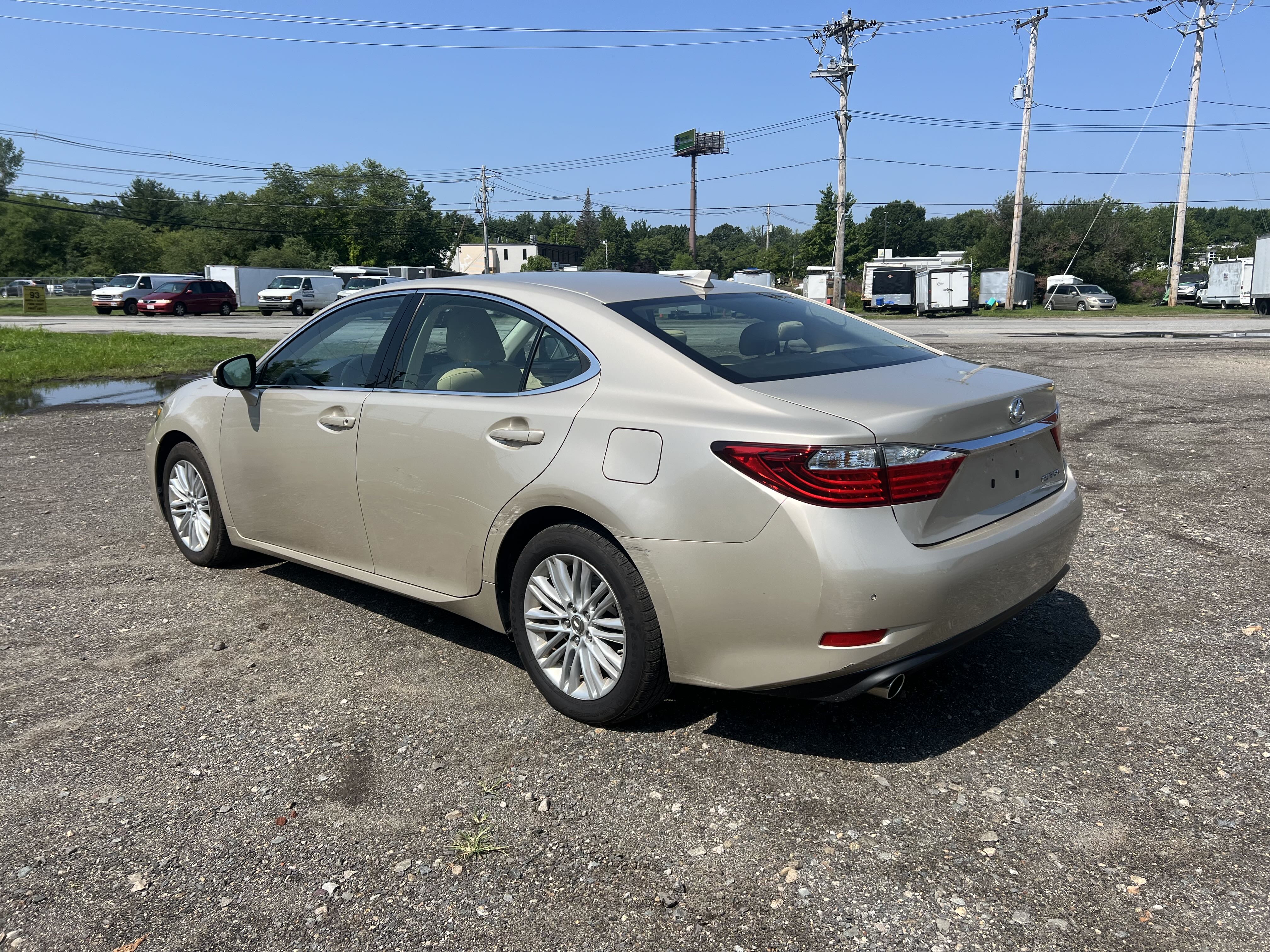 2014 Lexus Es 350 vin: JTHBK1GG5E2105056