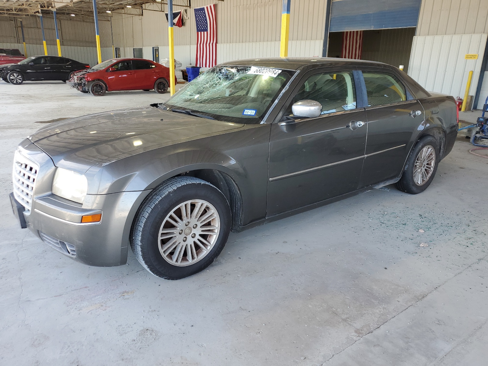 2C3CA5CV8AH206621 2010 Chrysler 300 Touring