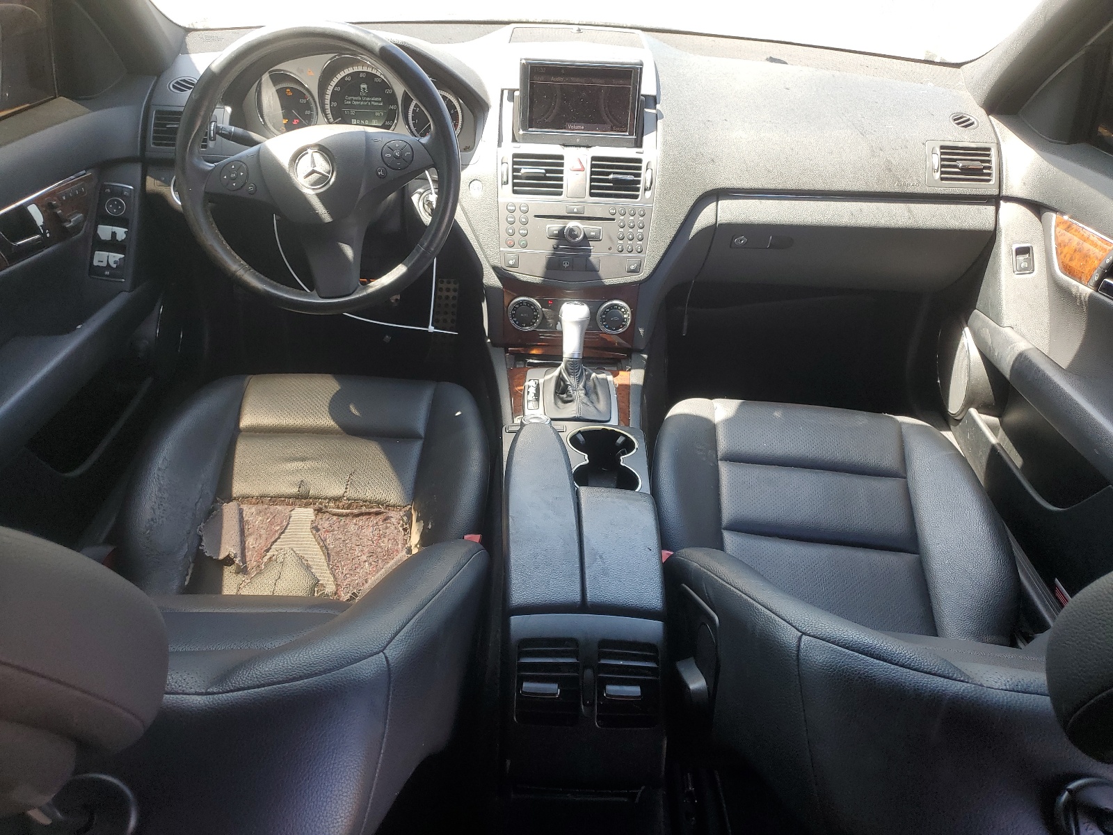 WDDGF5GBXBR145410 2011 Mercedes-Benz C 350