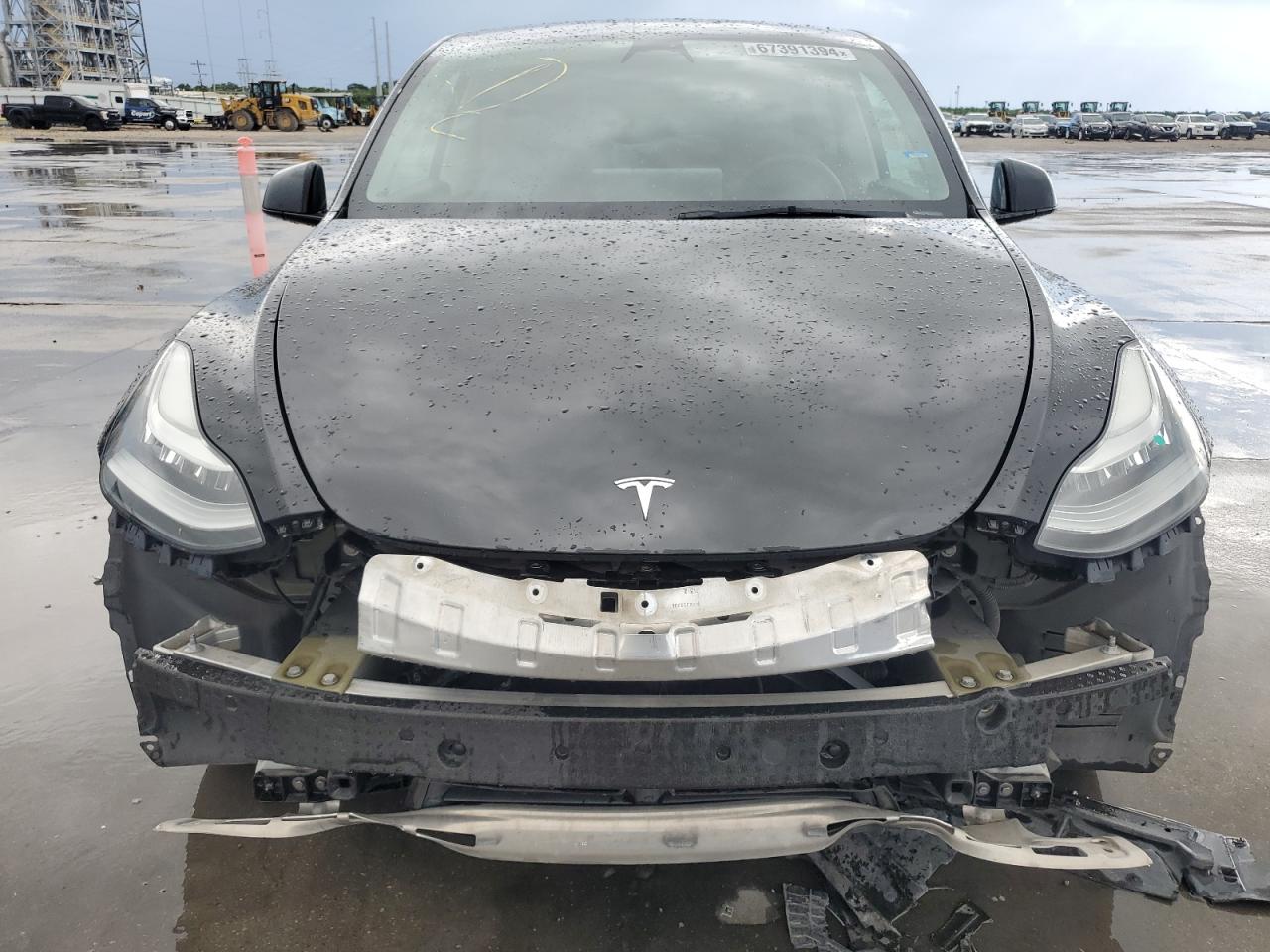 7SAYGDEE5NF337933 2022 Tesla Model Y