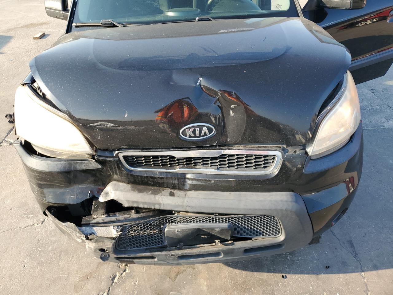 2010 Kia Soul + VIN: KNDJT2A25A7125169 Lot: 66443934