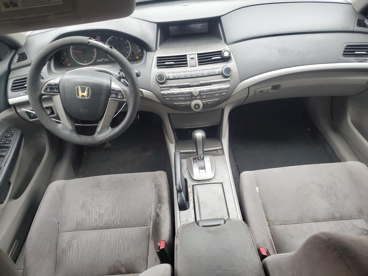 1HGCP2F34BA101370 2011 Honda Accord Lx