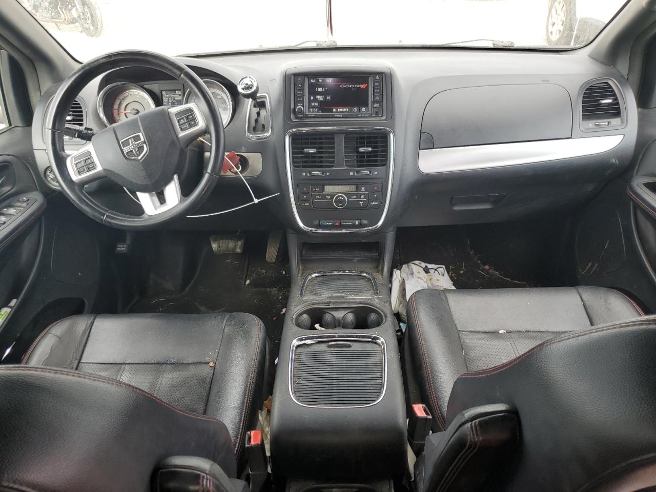 2016 Dodge Caravan - Image 8